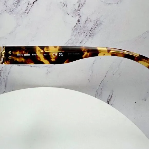 NEW MIU MIU Sunglasses - Picture 7 of 16